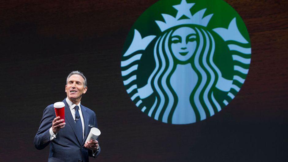 Starbucks dará empleo a más de 10 mil refugiados