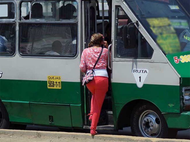 Transportistas piden subir entre 3 y 4 pesos a tarifas