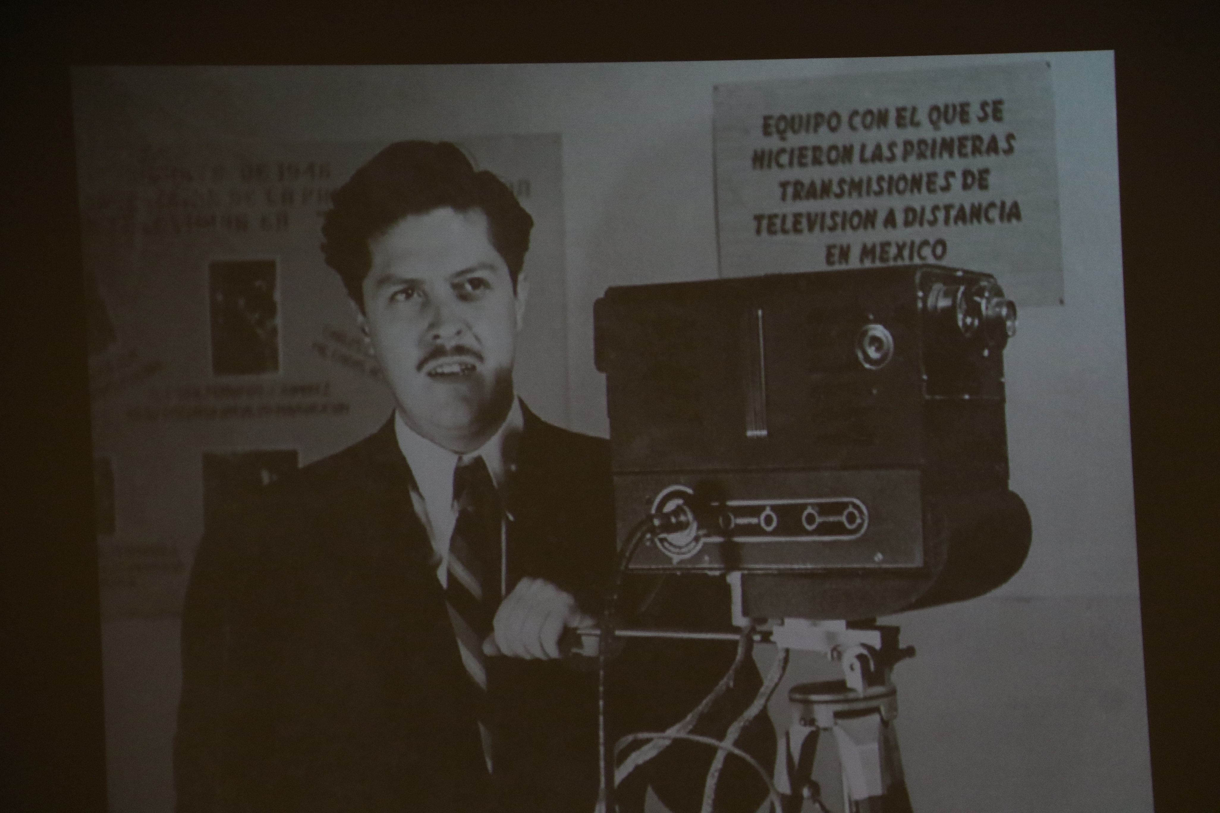 Centenario del Natalicio del mexicano inventor de la televisión a color