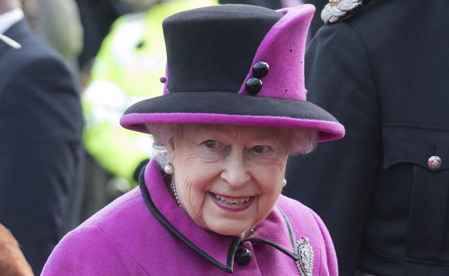 Isabel II celebra 65 años en el trono; es la primera monarca con Jubileo de Zafiro