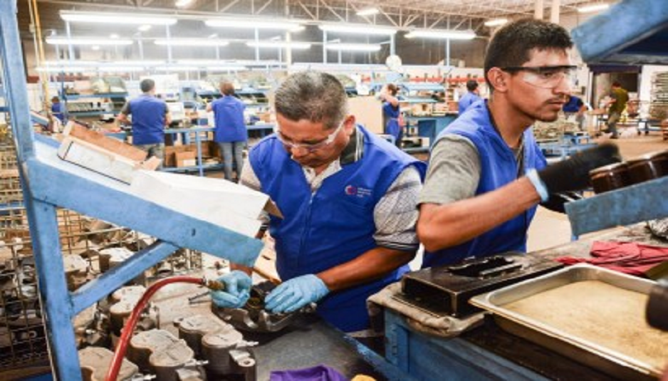 Interesa a industria manufacturera y maquiladora contratar a migrantes repatriados: Cervera Hernández