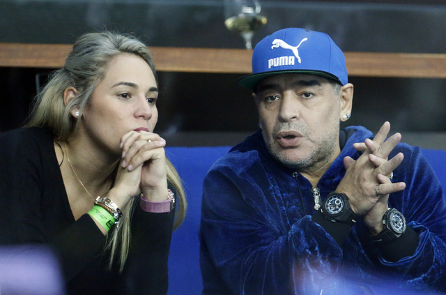 “Fuerte discusión” de Maradona con su novia moviliza a policías