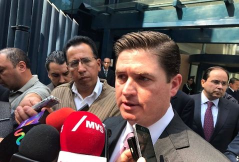 Juez impide detención de Rodrigo Medina