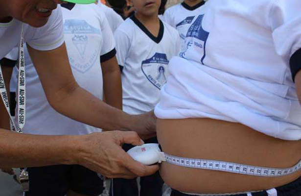 Desnutrición y obesidad infantil, retos para la salud pública en México