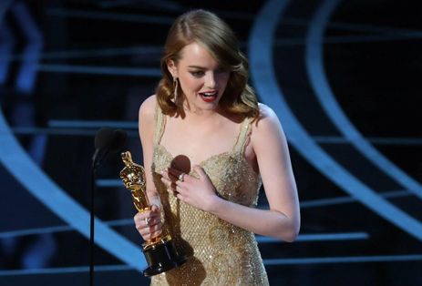 Emma Stone gana Oscar de Mejor Actriz