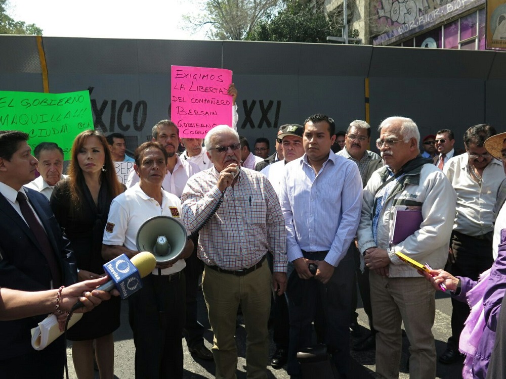 Acusan al gobernador Velasco de reprimir y fabricar delitos a líder chiapaneco del Movimiento Nacional Taxista