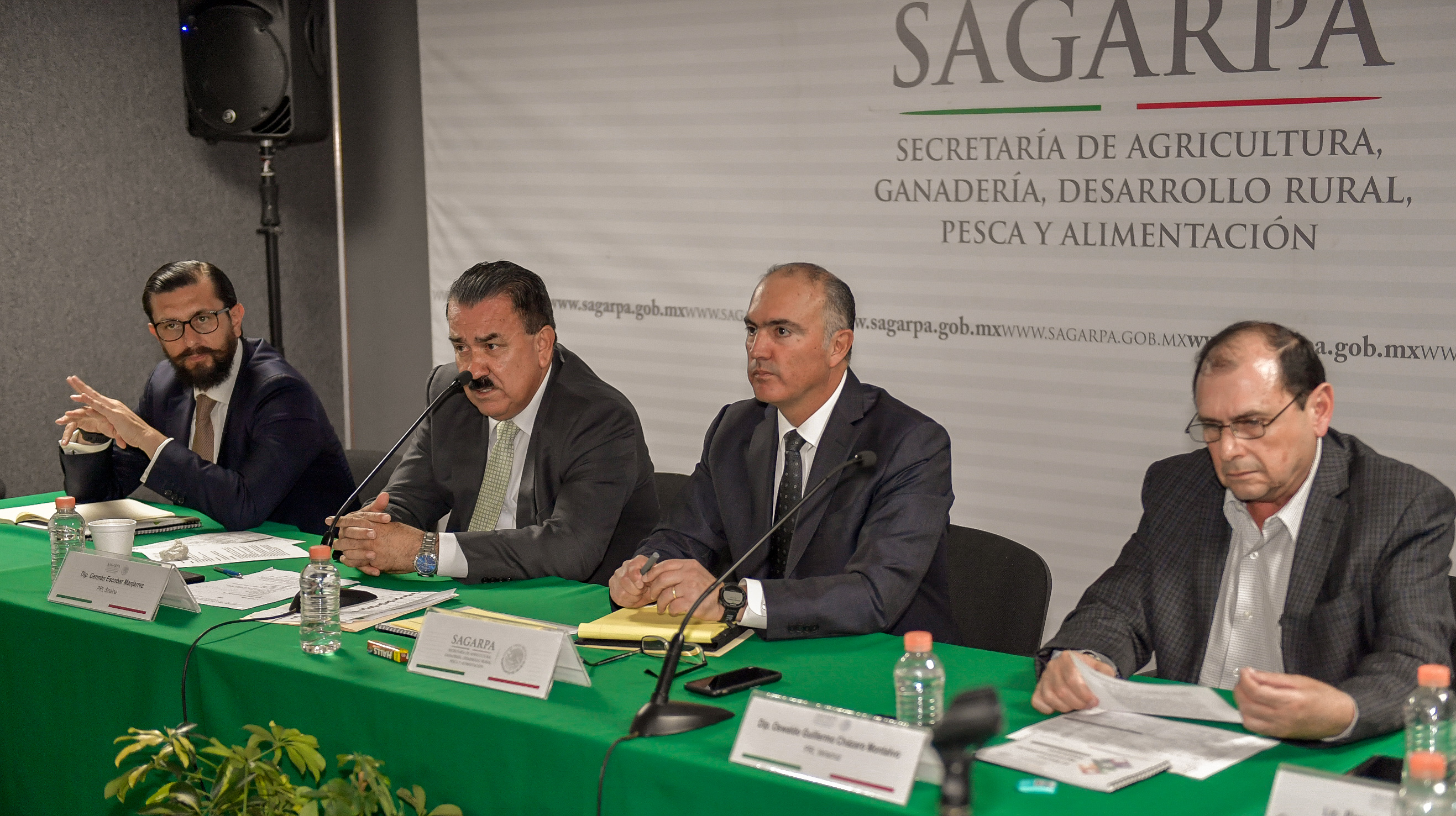SAGARPA y legisladores sumarán acciones para fortalecer el sector agroalimentario nacional