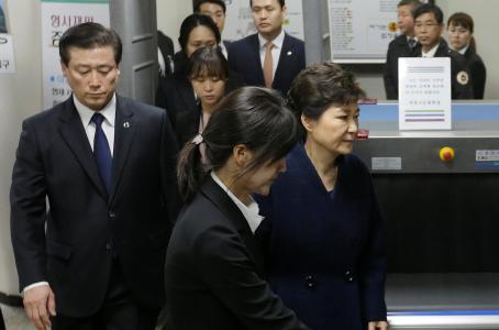 Tribunal ordena arresto de ex presidenta de Corea del Sur