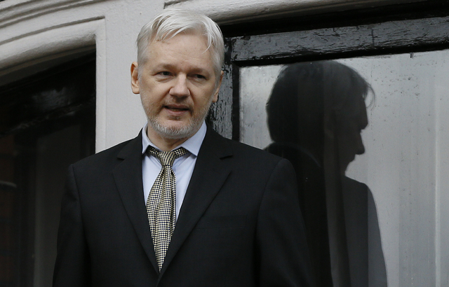 Wikileaks ayudará a empresas a defenderse de hackeos de la CIA: Assange