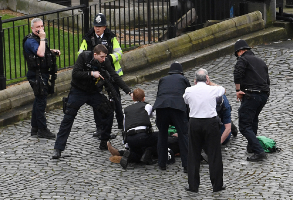Se atribuye ISIS el ataque terrorista al Parlamento británico en Londres