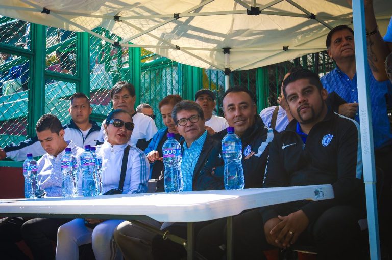 Club Pachuca recluta a jóvenes en Deportivo Maracaná en colaboración con Delegación y líderes del comercio