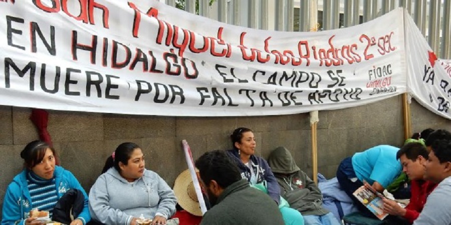 Campesinas del FAC levantan plantón en SAGARPA