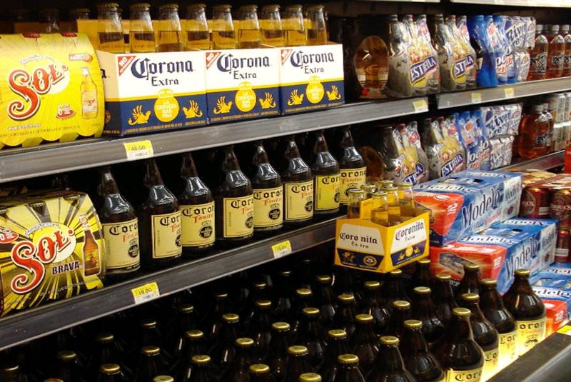 Mexicanos se toman un six de cerveza a la semana