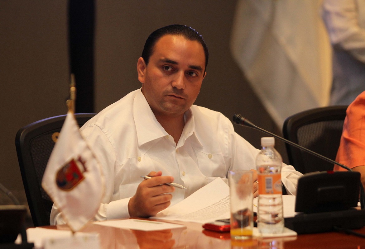 SIN LÍNEA: Ex alcalde de Cozumel, testaferro de Borge, acusado de millonario desvío