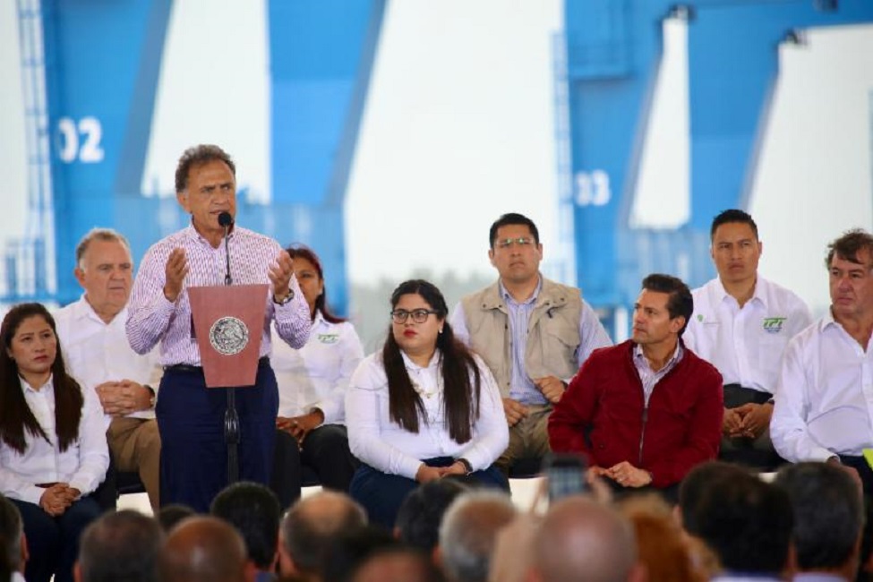 Con el nuevo Puerto de Tuxpan se generarán miles de empleos: Yunes Linares