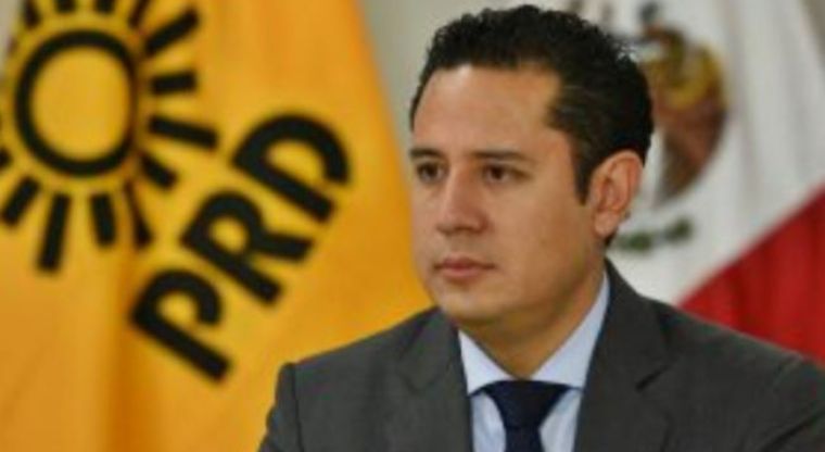 Inaceptable que el PRI proteja a corruptos con fuero: PRD