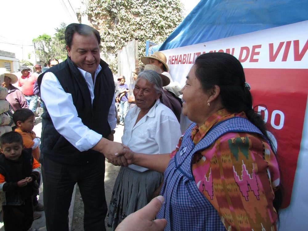 Vamos por un gobierno al servicio del pueblo: Oscar González Yáñez.