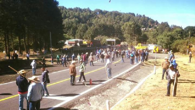 Confirman cinco muertos en enfrentamiento en Michoacán