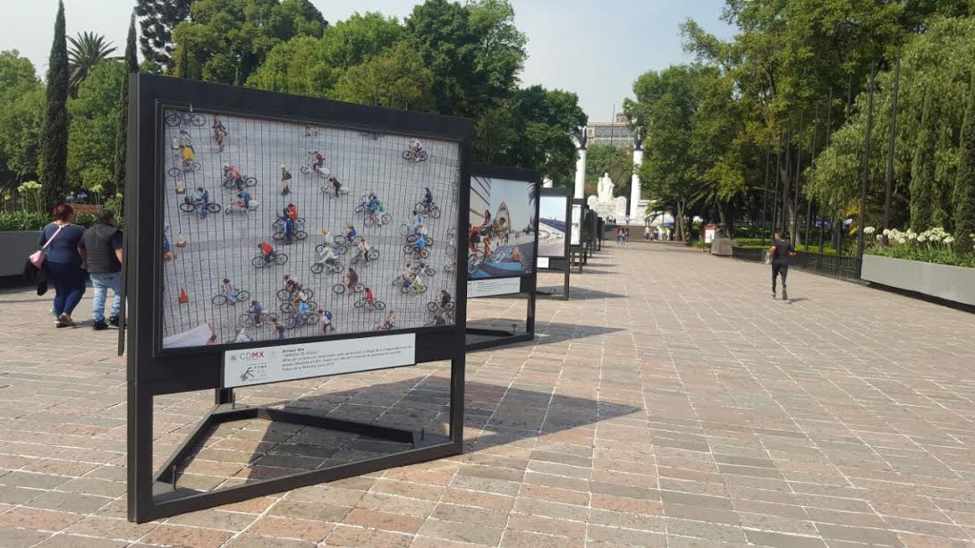 Inaguran SEDENA y Foro Mundial de la bicicleta exposición fotográfica en Chapultepec