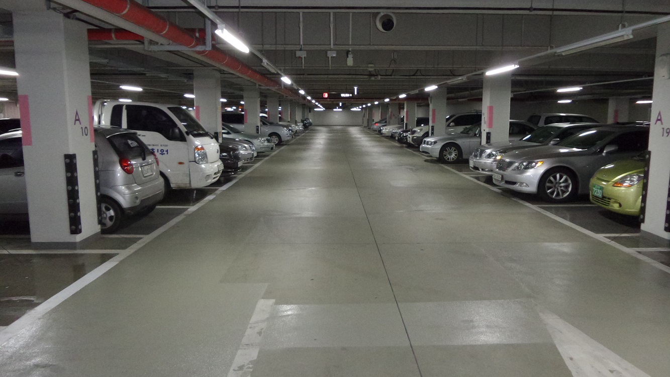 Discute COPARMEX CDMX reglamentación de estacionamientos