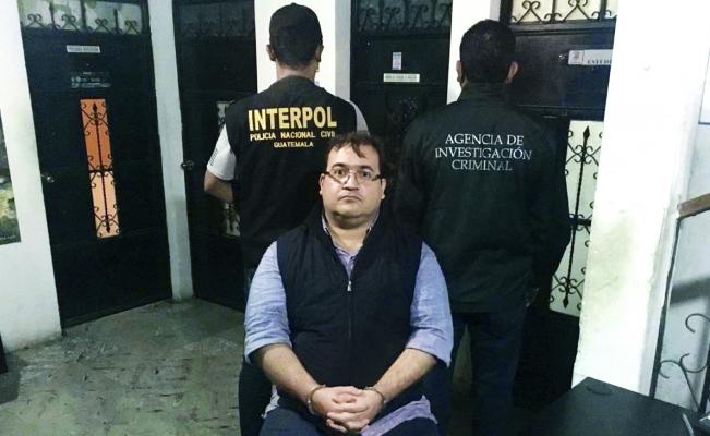 Dos abogados se acreditaron para defensa de Duarte en Guatemala