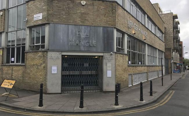 Ataque con ácido en una discoteca de Londres deja 12 heridos