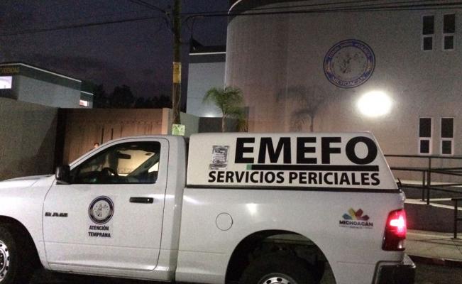 Cuerpos de víctimas de choque en autopista Siglo XXI llegan a Morelia