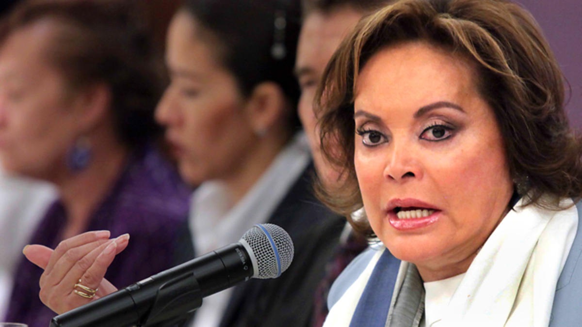 Elba Esther Gordillo interpone demanda de amparo ante posible orden de aprehensión