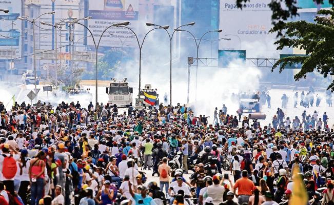 Venezolanos repudian Constituyente de Maduro