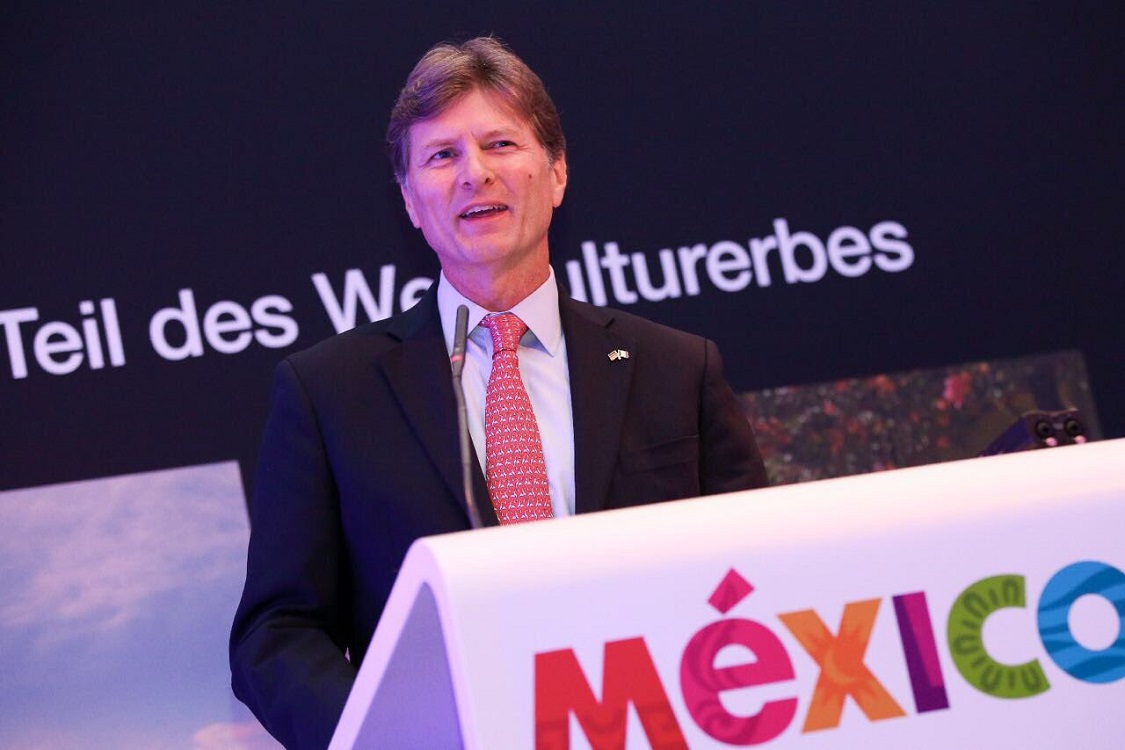 México debe diversificar su economía y abrirse más al mundo: Enrique de la Madrid