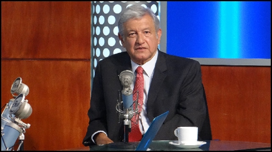 No meto las manos al fuego por ninguna persona, ni siquiera de Morena: López Obrador.