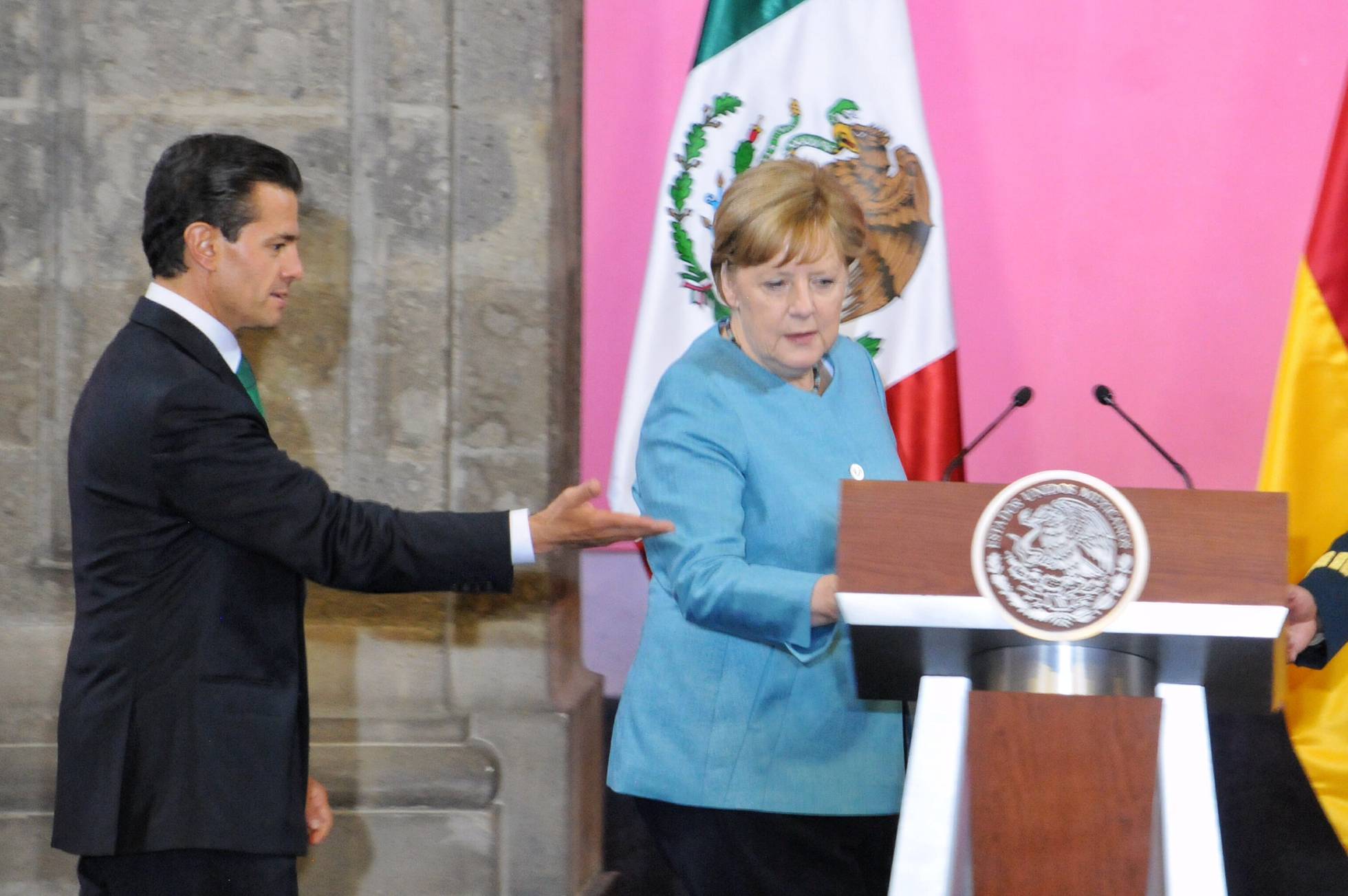 Merkel y Peña a favor del libre comercio y en contra de Trump