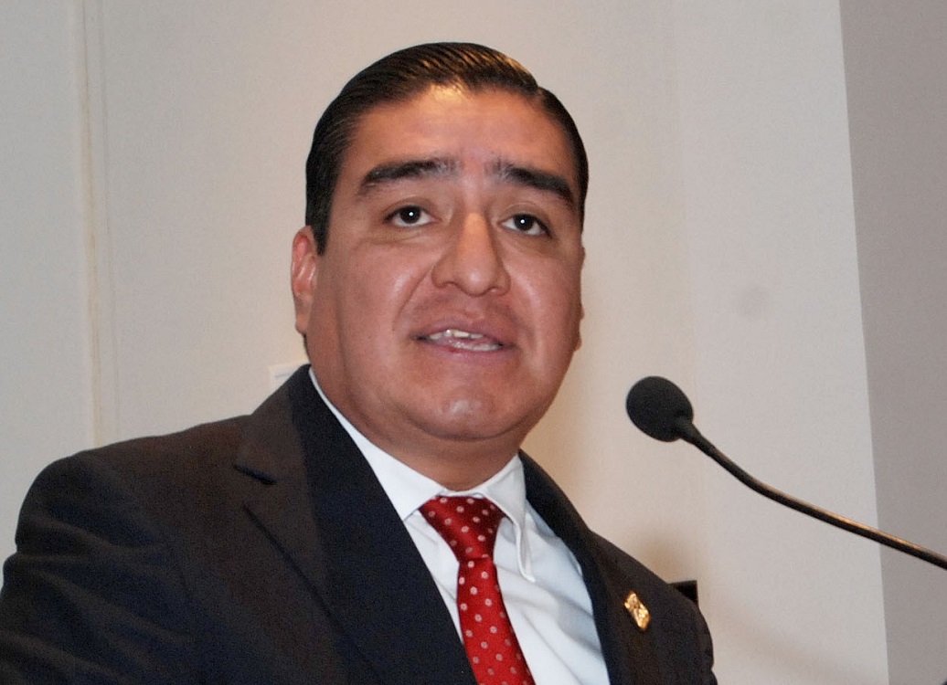 Destaca Omar Velázquez labor legislativa para el fortalecimiento económico de Edoméx