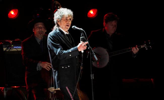 Acusan a Bob Dylan de plagiar su discurso al Nobel