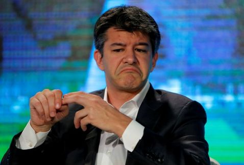 CEO de Uber dimite por presión de inversores