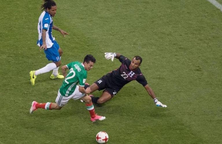 México se impone 3-0 a Honduras