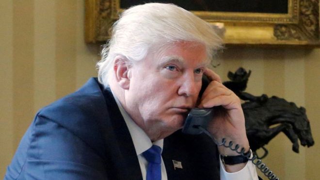 Asegura Trump que no grabó sus conversaciones con Comey