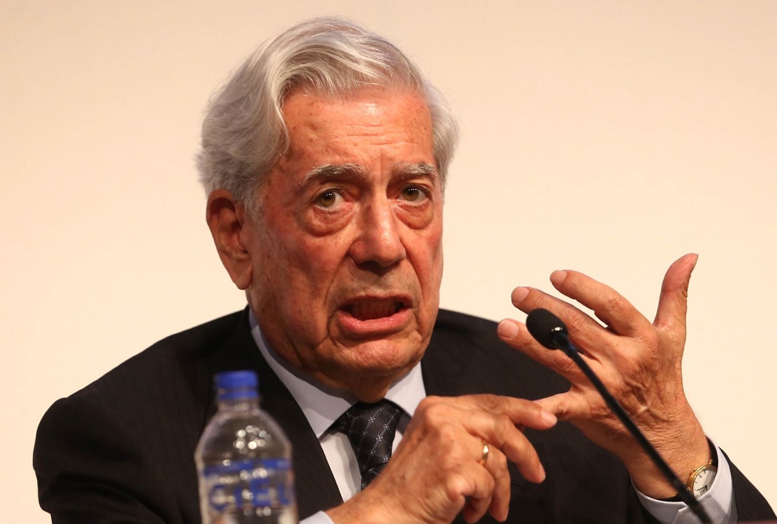 Venezuela es el caso más “dramático” del populismo: Vargas Llosa