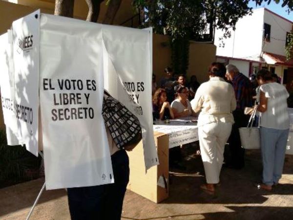 Predomina desafección política en México: IBD