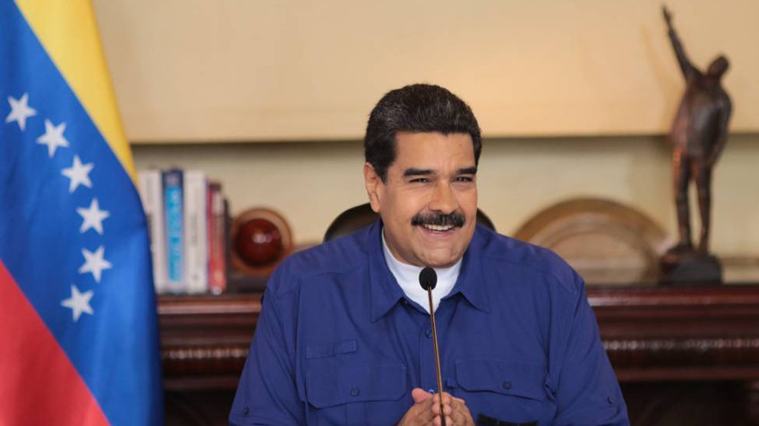 Senadores de Colombia y Chile denuncian a Maduro en corte de La Haya
