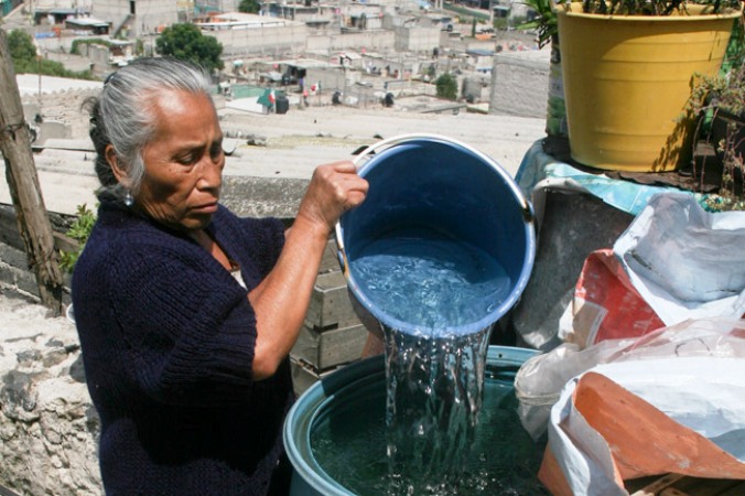 Hay 70 millones de mexicanos que no cuentan con agua salubre y asequible