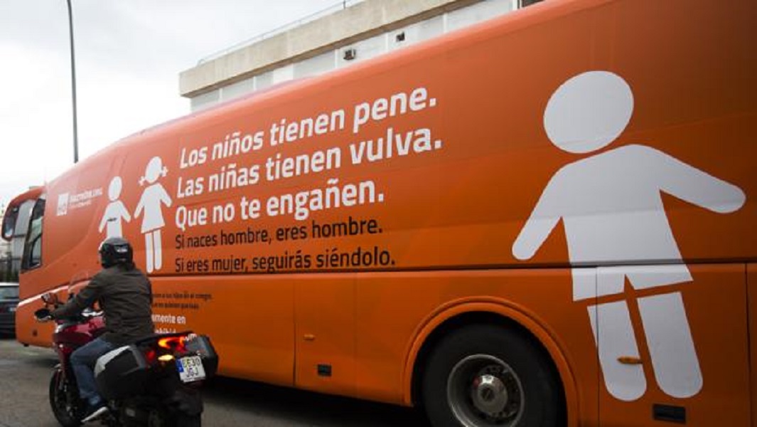 SNDS rechaza promoción del odio del autobús de la ignominia