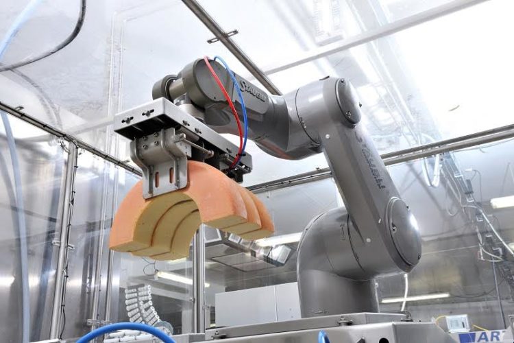 México se convierte en el cuarto importador mundial de robots industriales: OMC