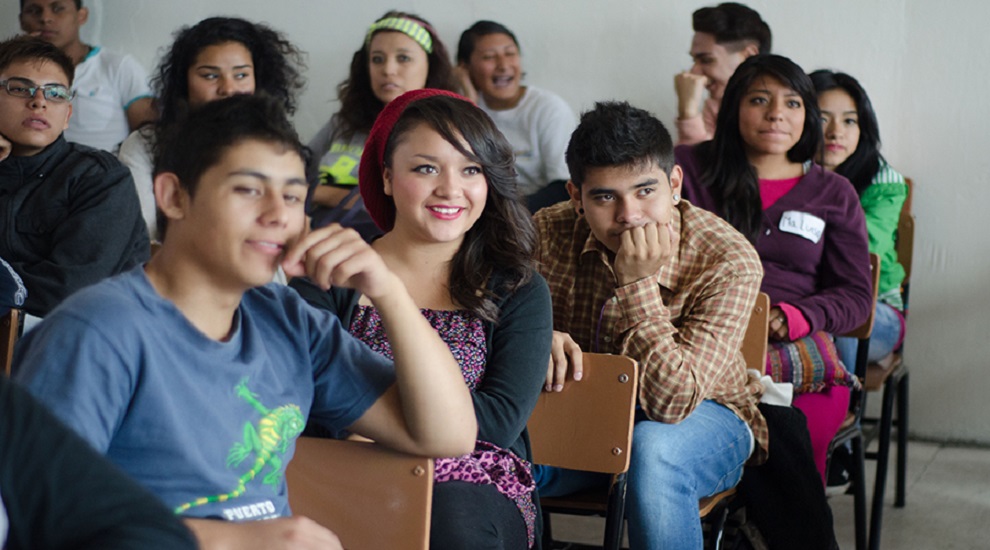 Abandonan el bachillerato cada año 719 mil jóvenes en México