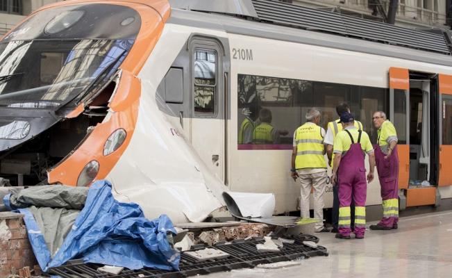 Accidente en tren de Barcelona deja más de 50 heridos