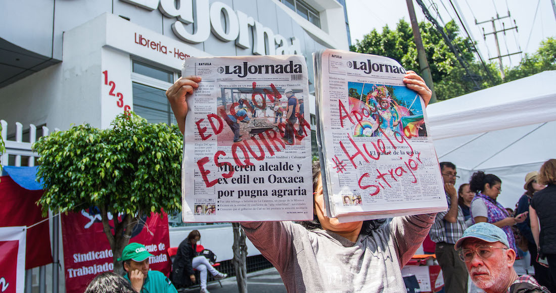 Declaran “inexistente” la huelga de La Jornada; trabajadores analizan medidas