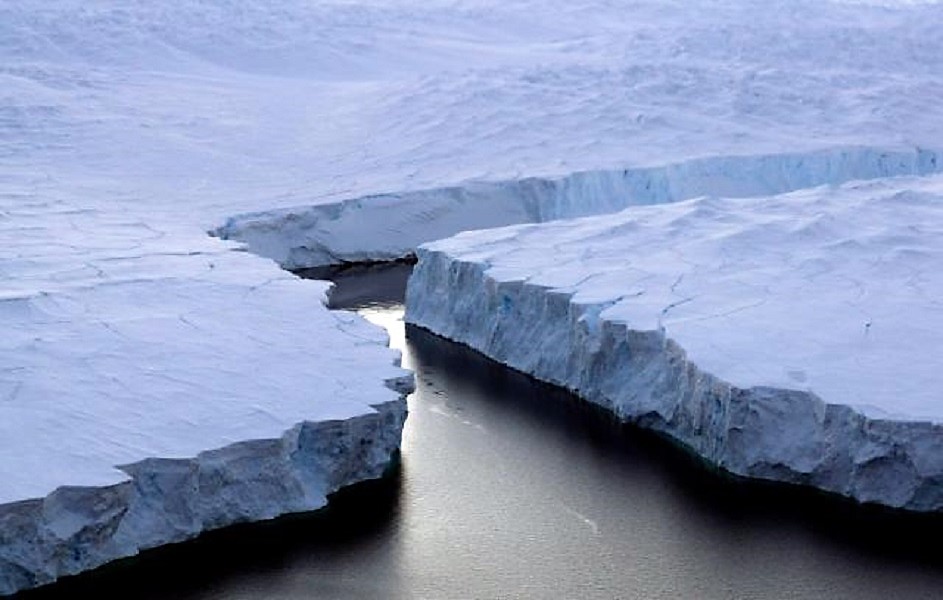 Se desprende el iceberg más grande de la historia (+video)