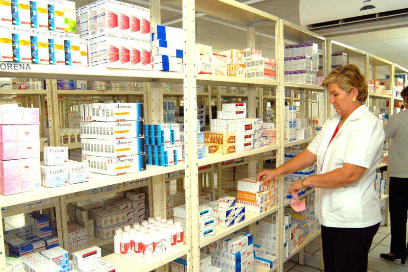 Propone PRI vales de medicamentos para garantizar el abasto cuando clínicas y hospitales no cuenten con ellos