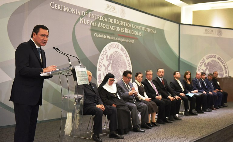 La pluralidad y las libertades son palanca de crecimiento de México: Osorio Chong