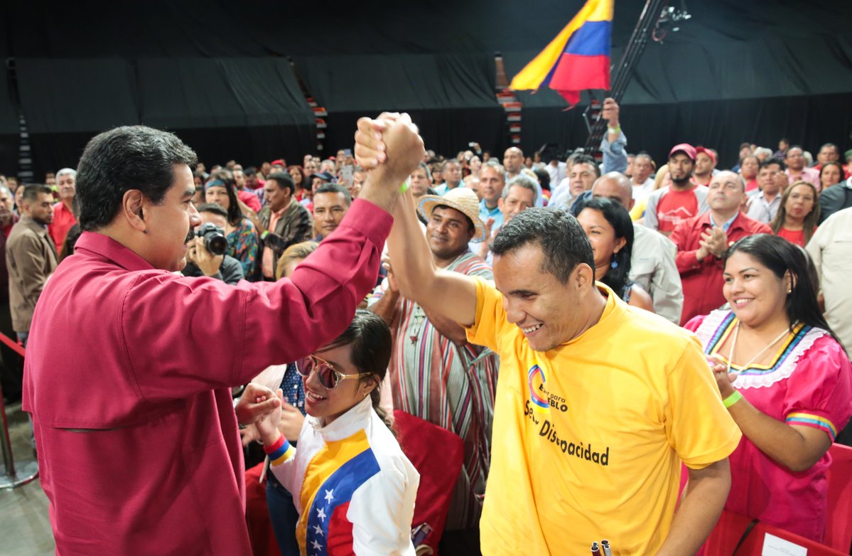Instalan Asamblea Constituyente en Venezuela pese a oposición